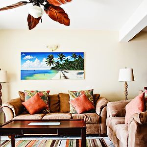 Two-bedroom King Suite Beachfront View